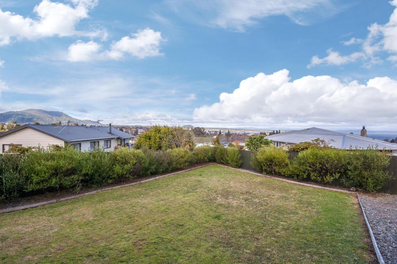 Kaihua Lookout - Taupo Holiday Home Ngoại thất bức ảnh